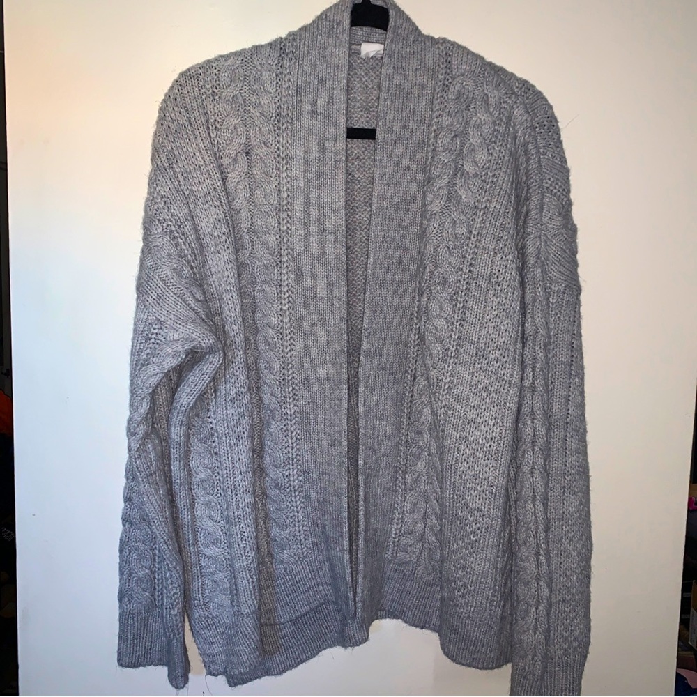 Gap Sweater Cardigan Women’s Size Large Grey Cable Knit